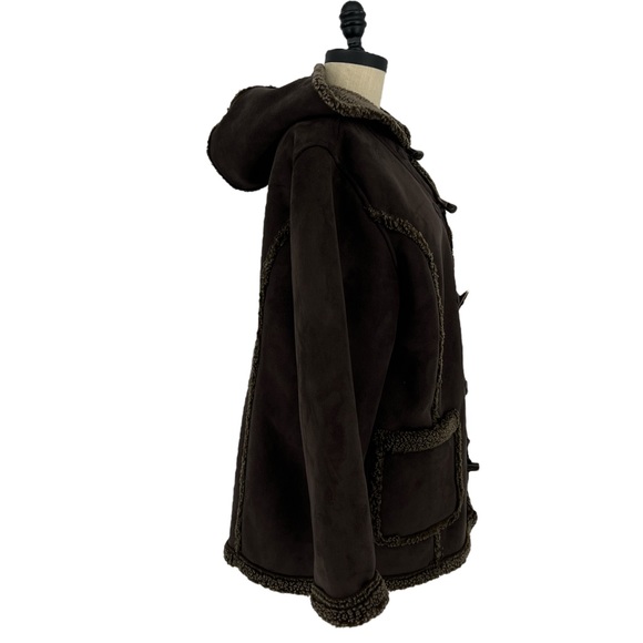 LL Bean Sherpa lined toggle buttons brown Heavy winter coat Sz XL-petite. - Picture 2 of 10